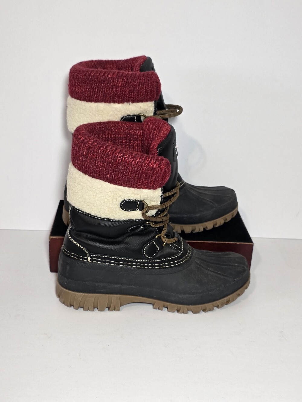 Storm by Cougar Winter Snow Boots Women Size 7 Waterproof Knit Collar Duck Boot